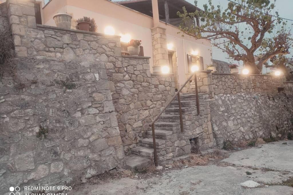 Georgia'S Village House Kalathenai Exterior photo